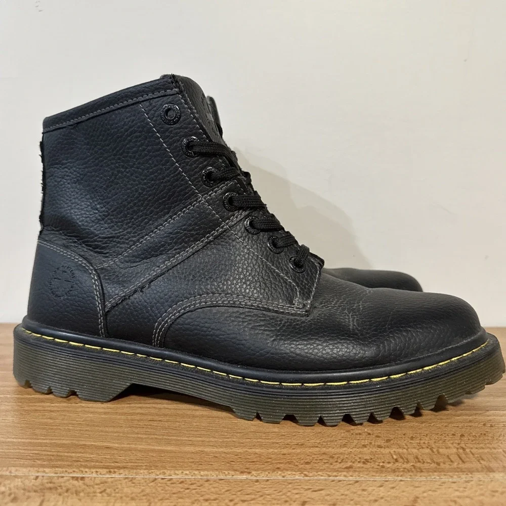 Dr. Martens Roseland Tough Black Pebbled Vegan Leather Boots Men's Size 10